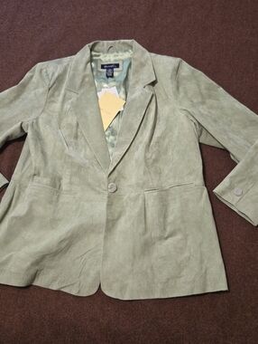 New! Denim & Co Sage Green Suede Leather One Button Jacket GORGEOUS